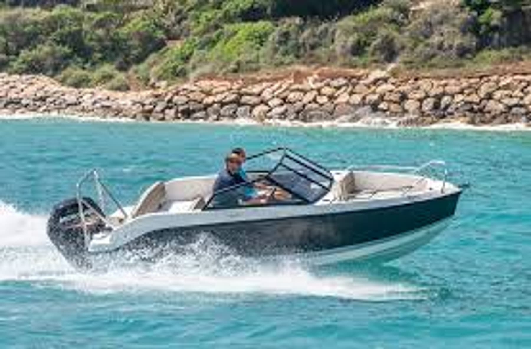 Activ 555 Bowrider