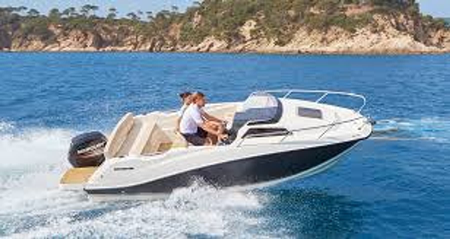 Activ 555 Cabin